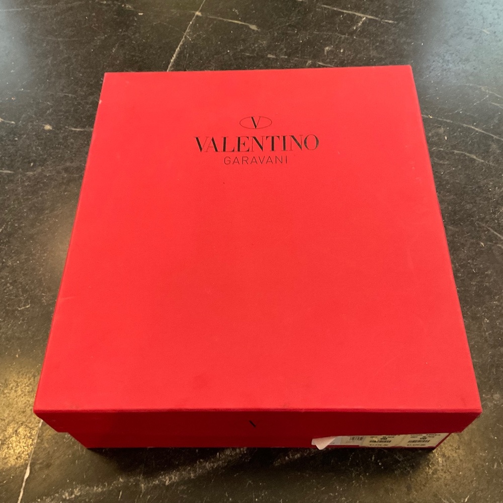 Valentino garavani box
